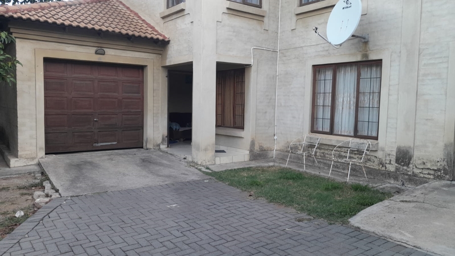 3 Bedroom Property for Sale in Bodorp North West